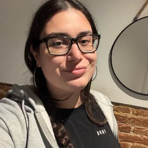 Sitter Profile Image: Ariana B.