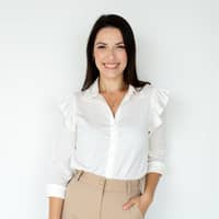 Sitter Profile Image: Maria R.