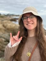 Sitter Profile Image: Ashton A.