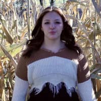 Sitter Profile Image: delaney v.