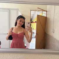 Sitter Profile Image: Eliana I.