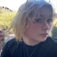 Sitter Profile Image: Emily H.