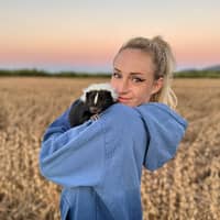 Sitter Profile Image: Tierney c.