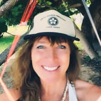 Sitter Profile Image: Beth E.