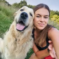 Sitter Profile Image: Karolina L.