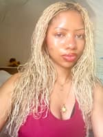 Sitter Profile Image: nyrice w.