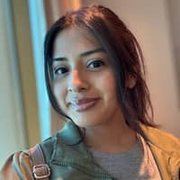 Sitter Profile Image: Alexa N.