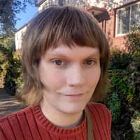 Sitter Profile Image: Robin C.