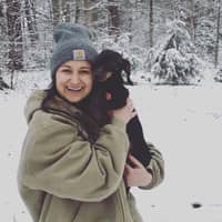 Sitter Profile Image: Isabel P.