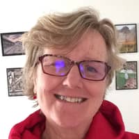 Sitter Profile Image: Theresa S.