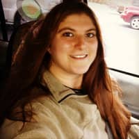 Sitter Profile Image: Holly W.