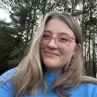 Sitter Profile Image: Sabrina S.