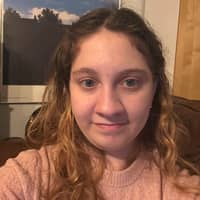 Sitter Profile Image: Zoe C.