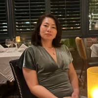 Sitter Profile Image: Minyan H.