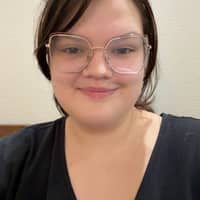 Sitter Profile Image: Abigail B.