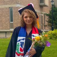 Sitter Profile Image: Kamila T.