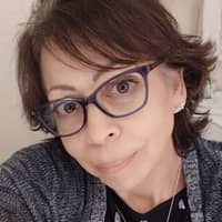 Sitter Profile Image: Trina R.