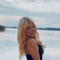 Sitter Profile Image: Madlin P.