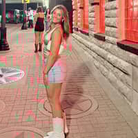 Sitter Profile Image: Raegan C.