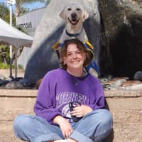 Sitter Profile Image: Bailey S.