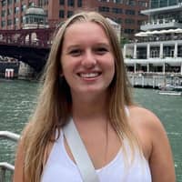 Sitter Profile Image: Chloe F.