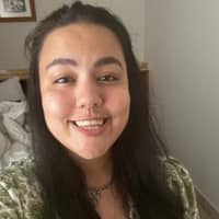 Sitter Profile Image: Sue-Ling C.