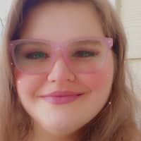 Sitter Profile Image: Shelby L.