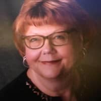 Sitter Profile Image: Helen F.