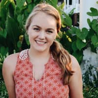 Sitter Profile Image: Lauren H.