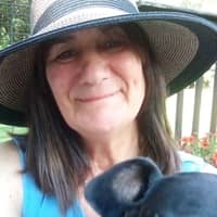 Sitter Profile Image: Melissa L.