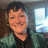 Sitter Profile Image: Heather T.