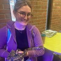 Sitter Profile Image: Ana E.