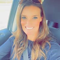 Sitter Profile Image: Lindsey C.