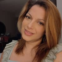 Sitter Profile Image: Viviana D.