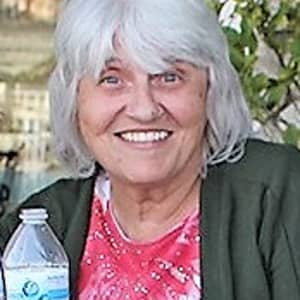 Toni S.