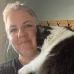 Sitter Profile Image: Angela L.