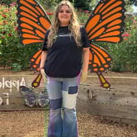 Sitter Profile Image: Mackenzie J.