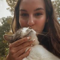 Sitter Profile Image: Catie W.