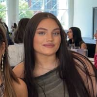 Sitter Profile Image: Chloe G.