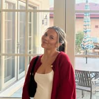 Sitter Profile Image: Mary H.