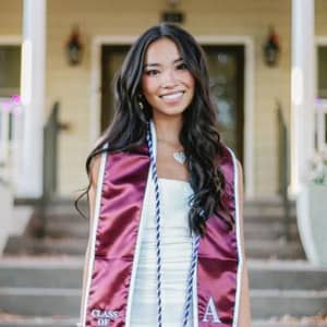 Sitter Profile Image: Bethany S.