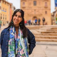 Sitter Profile Image: Maria C.