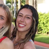 Sitter Profile Image: Kylie H.