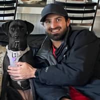 Sitter Profile Image: Robert H.