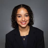 Sitter Profile Image: Amber M.