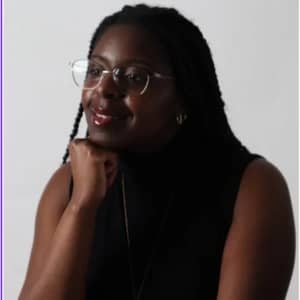 Sitter Profile Image: Sabrina R.