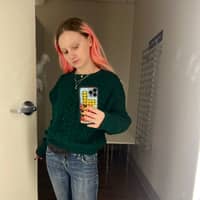 Sitter Profile Image: Layla R.