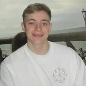 Sitter Profile Image: Charlie L.