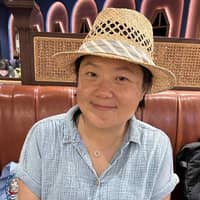 Sitter Profile Image: Shihwei & Linxuan L.