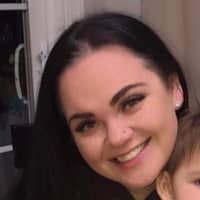 Sitter Profile Image: Victoria R.